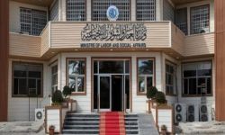 العمل تعلن إيقاف استيفاء الديون المترتبة بذمة ذوي الشهداء لحين إقرار الموازنة